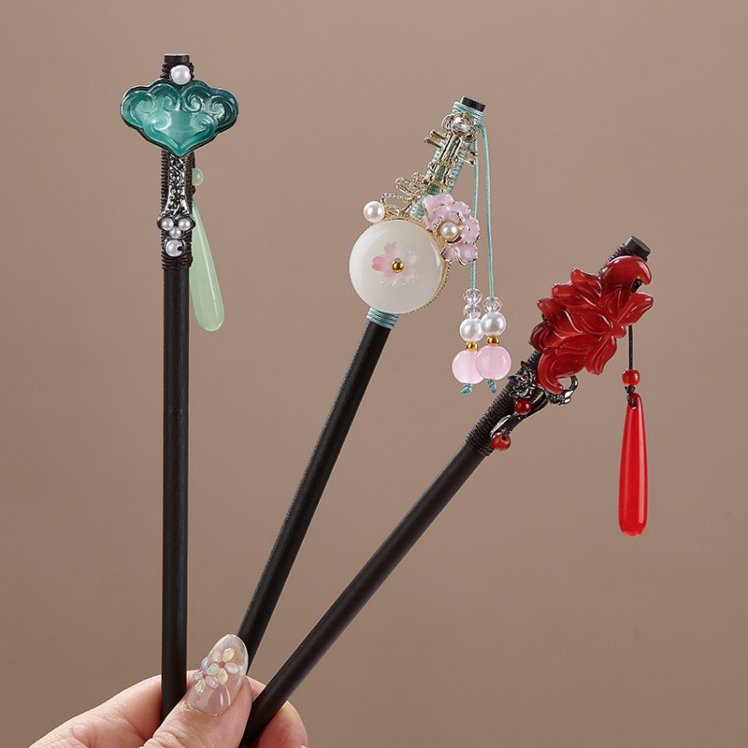 여성을위한 빈티지 꽃 머리핀 우아한 나무 꽃 머리 스틱 - Florist Supplies 리뷰 및 가격