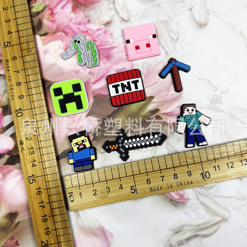 마이 월드 케이브 슈즈 DIY 액세서리 꽃 장식 신발  - Florist Supplies 리뷰 및 가격